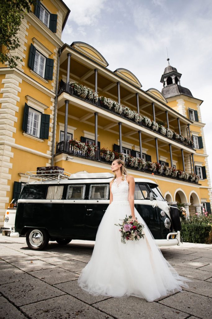 Smaro VW Bulli Westfalia bei der Hochzeitsmesse Weddingsparkle in Velden