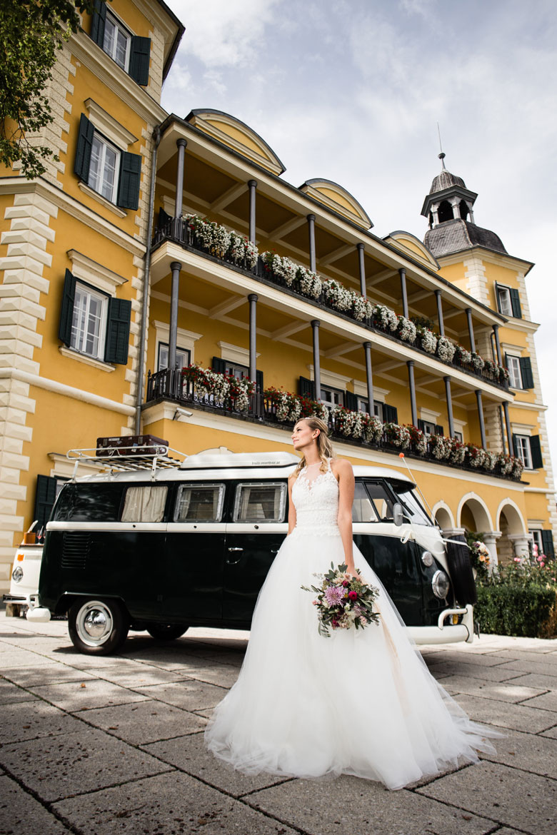 Smaro VW Bulli Westfalia bei der Hochzeitsmesse Weddingsparkle in Velden